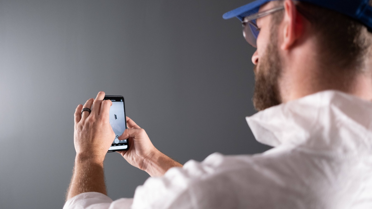 Featured Image for How Apollo Concrete Coatings Saves 10-12 Hours a Week with CompanyCam