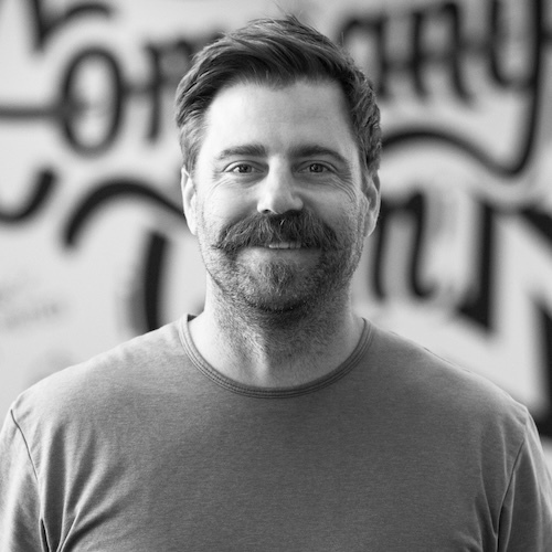 Photo of Luke Hansen